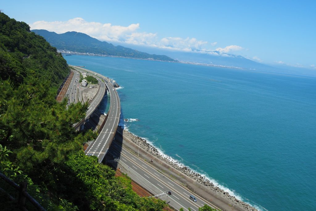 薩埵峠と富士山と駿河湾